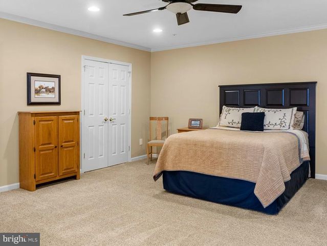 3 KENT GARDENS CIR, Gaithersburg, MD 20878