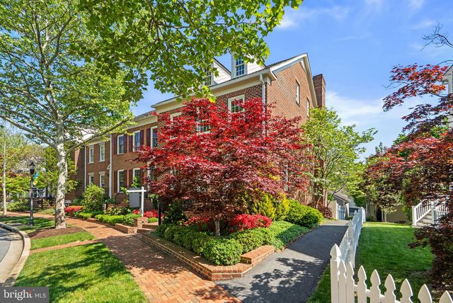 3 KENT GARDENS CIR, Gaithersburg, MD 20878
