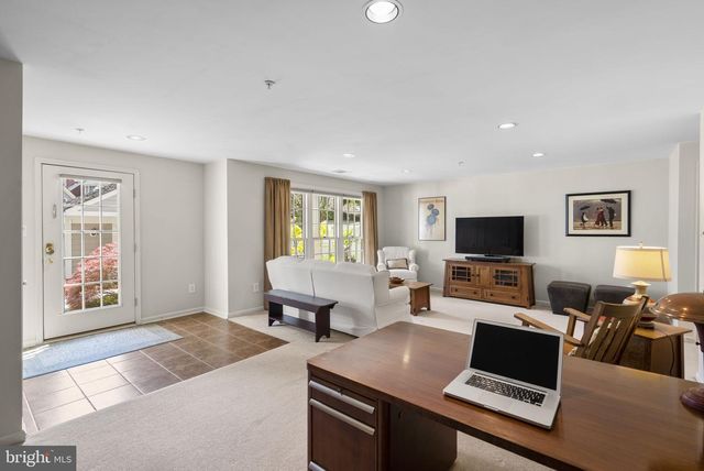 3 KENT GARDENS CIR, Gaithersburg, MD 20878