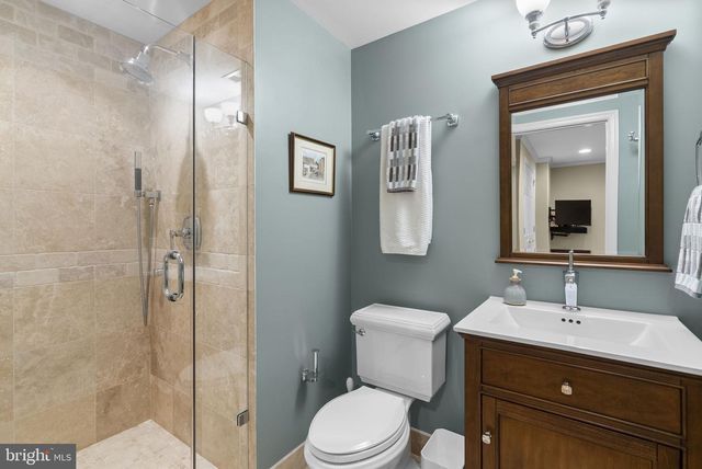 3 KENT GARDENS CIR, Gaithersburg, MD 20878