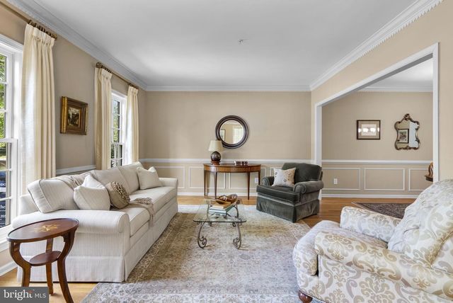 3 KENT GARDENS CIR, Gaithersburg, MD 20878