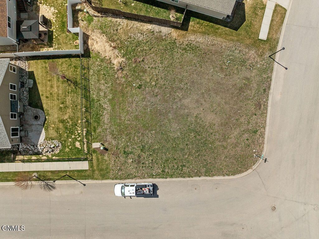 Tbd L1 B9 25th Street W, Williston, ND 58801 photo 3