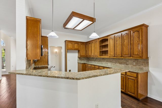 1161 Gibbons Road S, Bartonville, TX 76226