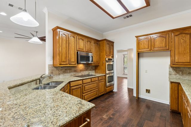 1161 Gibbons Road S, Bartonville, TX 76226