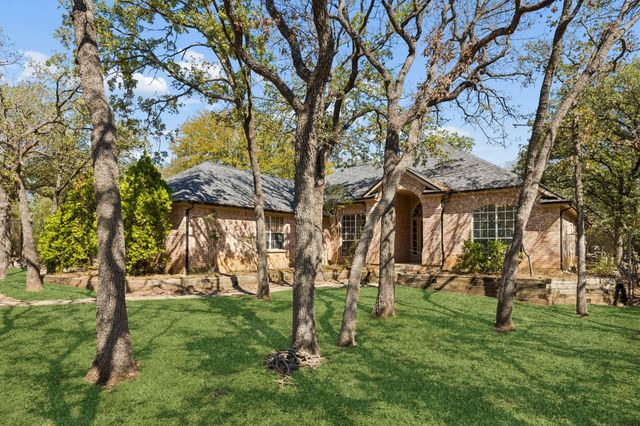 1161 Gibbons Road S, Bartonville, TX 76226