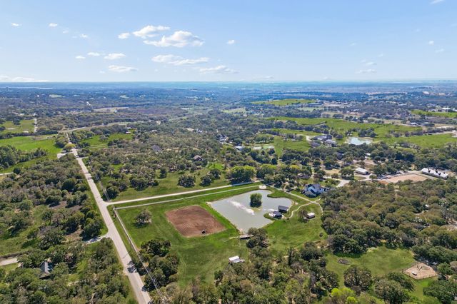 1161 Gibbons Road S, Bartonville, TX 76226