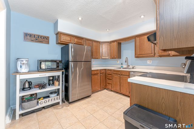 105 Maple Avenue 40, Vernon, CT 06066