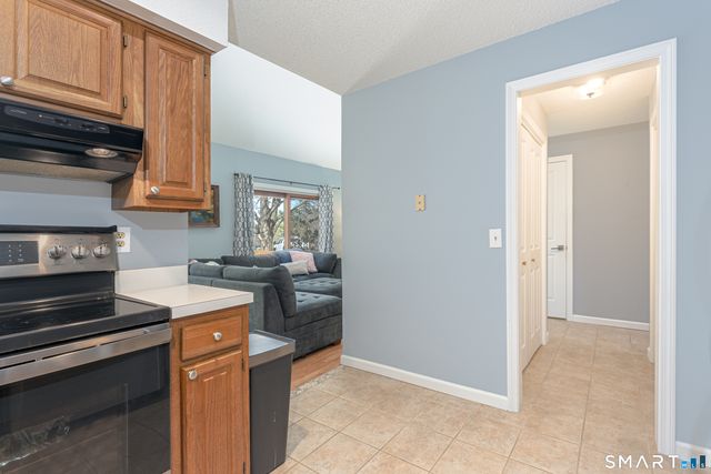 105 Maple Avenue 40, Vernon, CT 06066