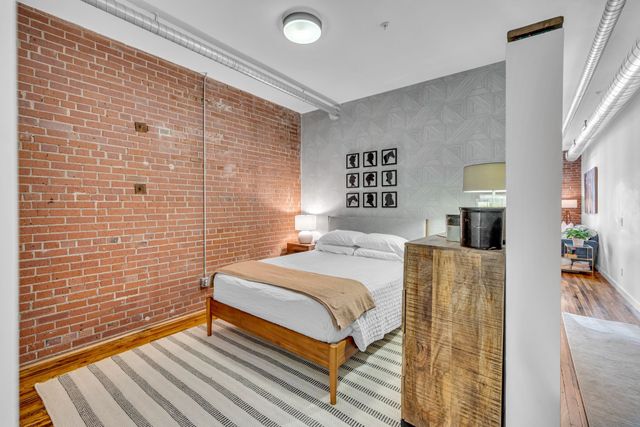 704 Taylor St Apt 201, Nashville, TN 37208