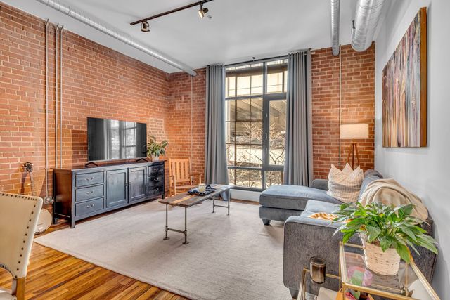 704 Taylor St Apt 201, Nashville, TN 37208