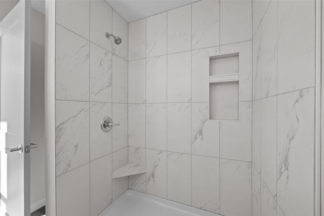 107 Dawson Drive, West Branch, IA 52358