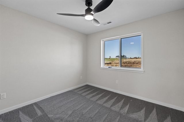 107 Dawson Drive, West Branch, IA 52358