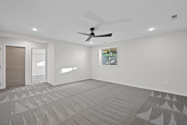 107 Dawson Drive, West Branch, IA 52358