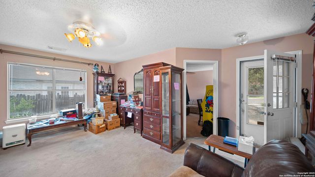 7607 Scenic Glade, San Antonio, TX 78249