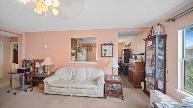 7607 Scenic Glade, San Antonio, TX 78249