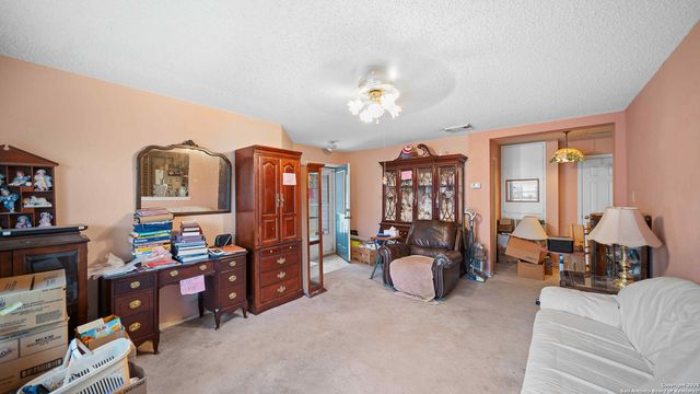 7607 Scenic Glade, San Antonio, TX 78249