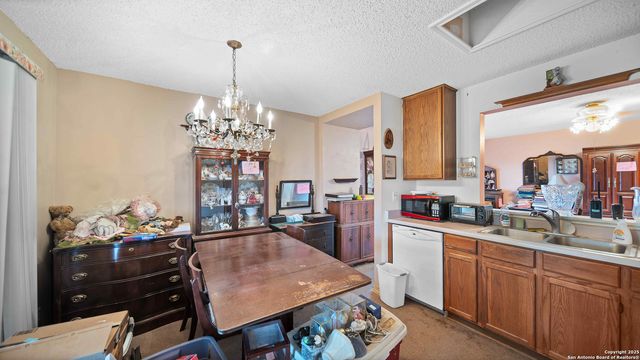 7607 Scenic Glade, San Antonio, TX 78249