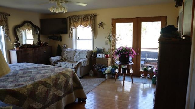 1247 Cannady School RD, Floyd, VA 24091