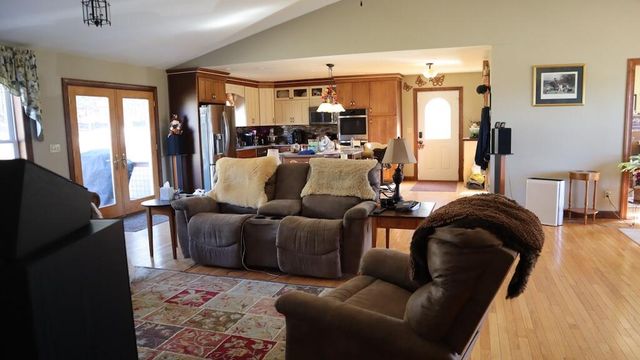 1247 Cannady School RD, Floyd, VA 24091