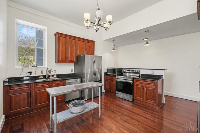 2277 Loth Street, Cincinnati, OH 45219