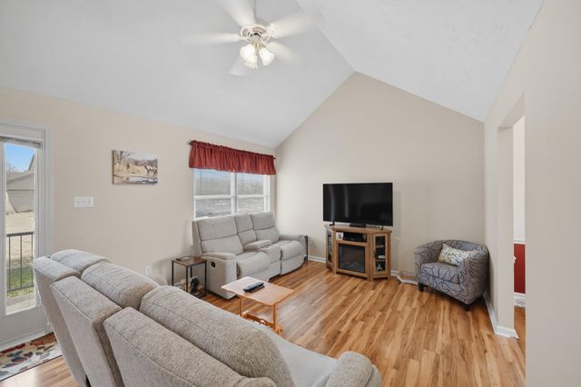 420 Village Parkway, Nicholasville, KY 40356