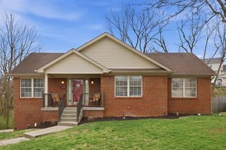 420 Village Parkway, Nicholasville, KY 40356