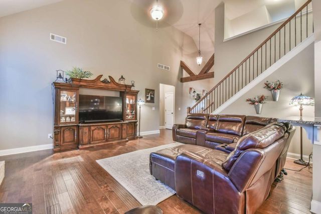 864 HAWKINS CREEK Drive, Jefferson, GA 30549