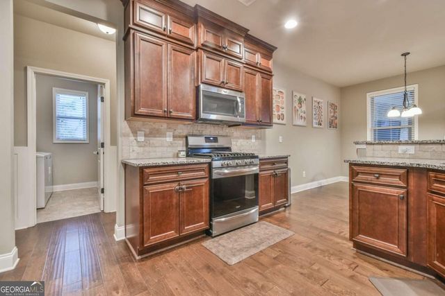 864 HAWKINS CREEK Drive, Jefferson, GA 30549