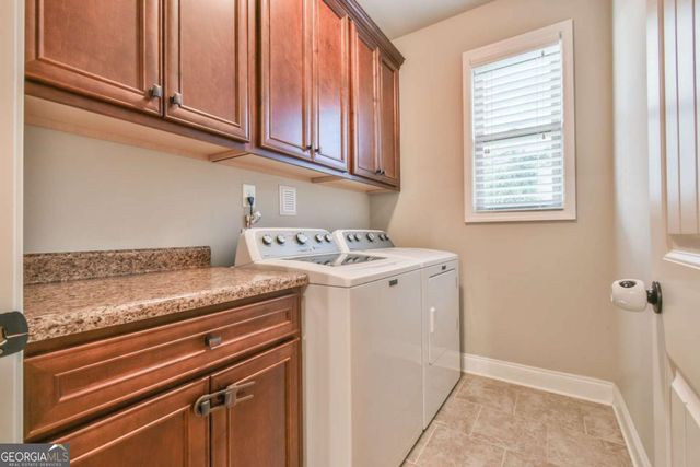 864 HAWKINS CREEK Drive, Jefferson, GA 30549