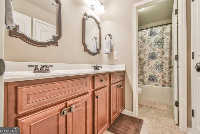 864 HAWKINS CREEK Drive, Jefferson, GA 30549