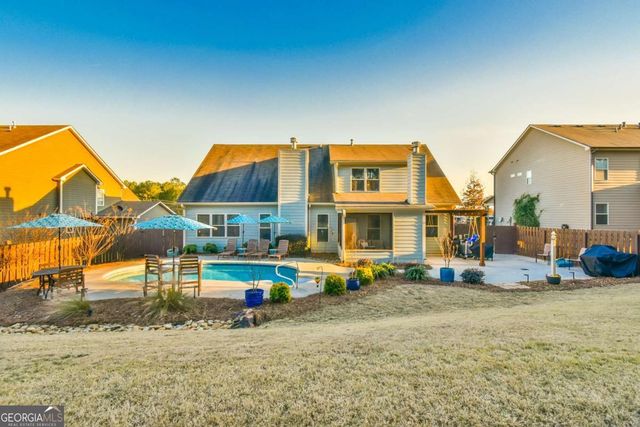 864 HAWKINS CREEK Drive, Jefferson, GA 30549