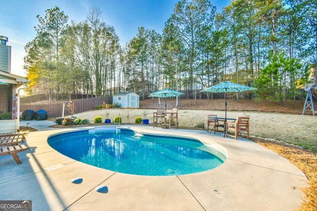 864 HAWKINS CREEK Drive, Jefferson, GA 30549