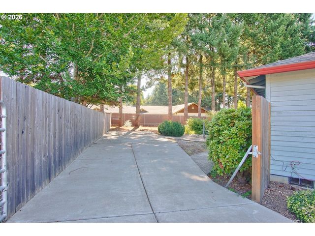 7700 Sw TOURNAMENT Ct, Wilsonville, OR 97070