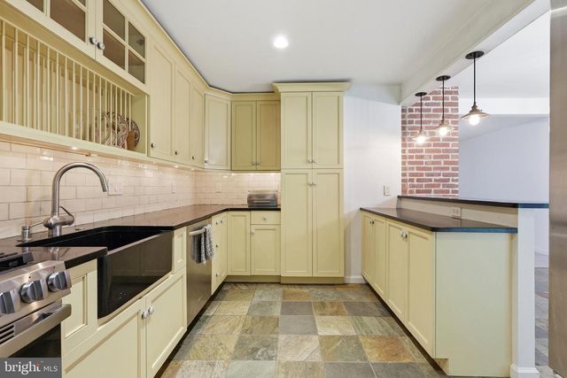 8703 PATTON RD, Glenside, PA 19038