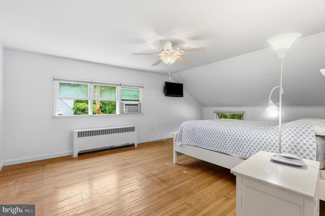 8703 PATTON RD, Glenside, PA 19038