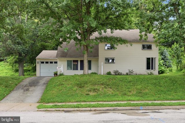 8703 PATTON RD, Glenside, PA 19038