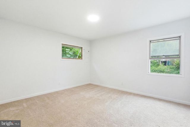 8703 PATTON RD, Glenside, PA 19038
