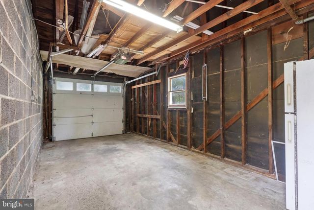 8703 PATTON RD, Glenside, PA 19038