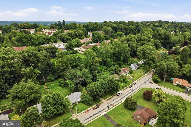 8703 PATTON RD, Glenside, PA 19038