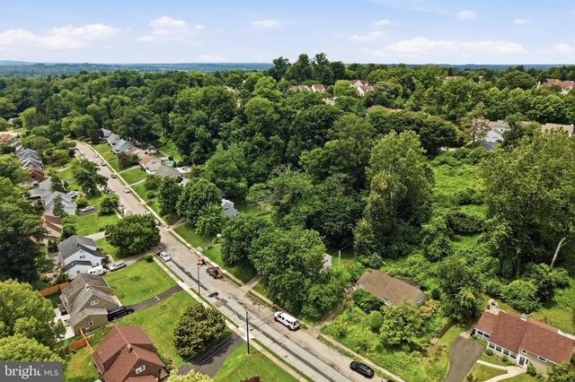 8703 PATTON RD, Glenside, PA 19038