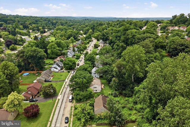 8703 PATTON RD, Glenside, PA 19038