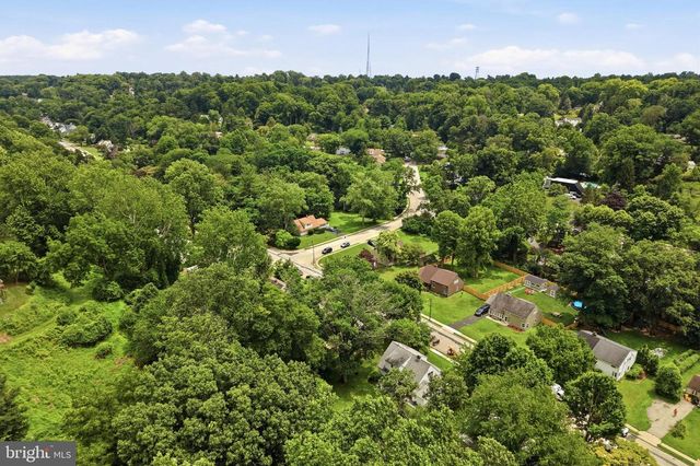 8703 PATTON RD, Glenside, PA 19038