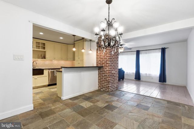 8703 PATTON RD, Glenside, PA 19038