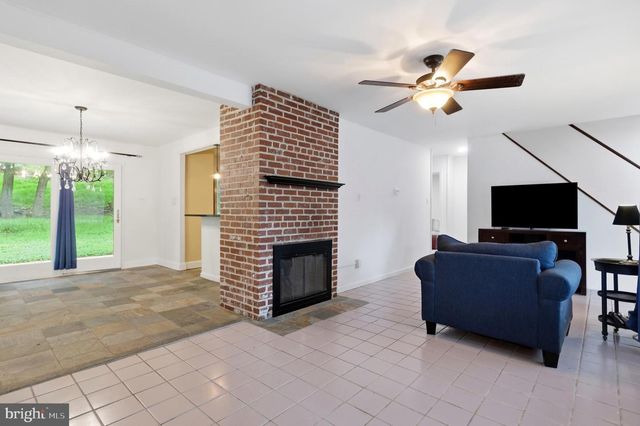 8703 PATTON RD, Glenside, PA 19038