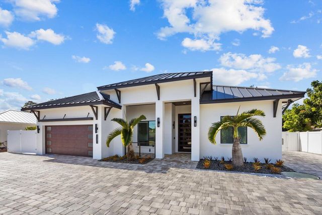 3291 SE West Snow Road, Port St. Lucie, FL 34984
