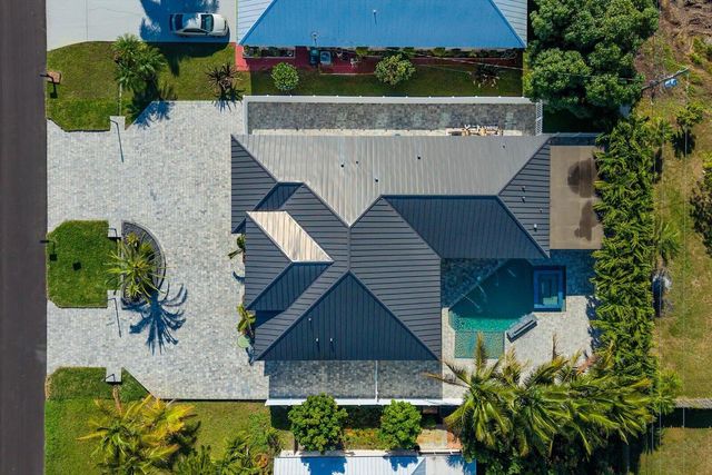 3291 SE West Snow Road, Port St. Lucie, FL 34984