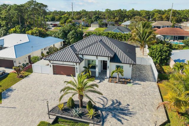3291 SE West Snow Road, Port St. Lucie, FL 34984