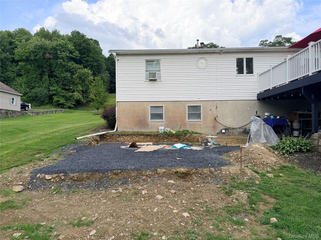423 Rock Cut Road, Walden, NY 12586