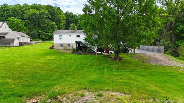 423 Rock Cut Road, Walden, NY 12586