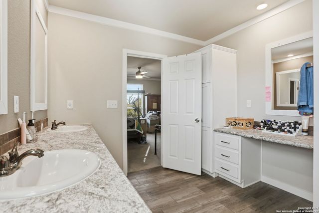 639 COUNTY ROAD 4614, Castroville, TX 78009